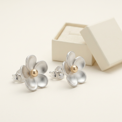 🪙 Silver Flower Stud Earrings | Two-Tone Floral Jewelry | Elegant Everyday Style